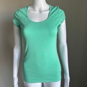 Victoria’s Secret Seafoam Green 100% Cotton Scoop Neck T-Shirt Size S